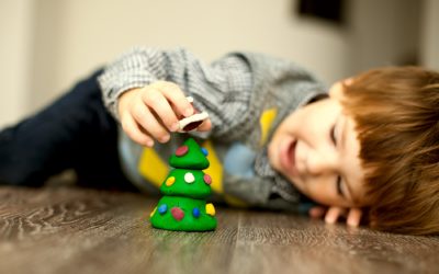 Fun Christmas activities for 0–4 year olds
